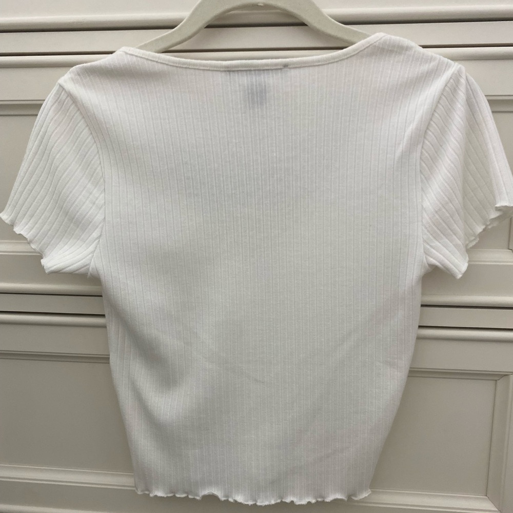 Forever 21 T Shirt - Picture 2 of 2
